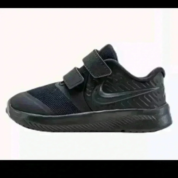 Nike Boys Black Star Runner 2 Grade SchoolShoe 9C - Picture 1 of 11